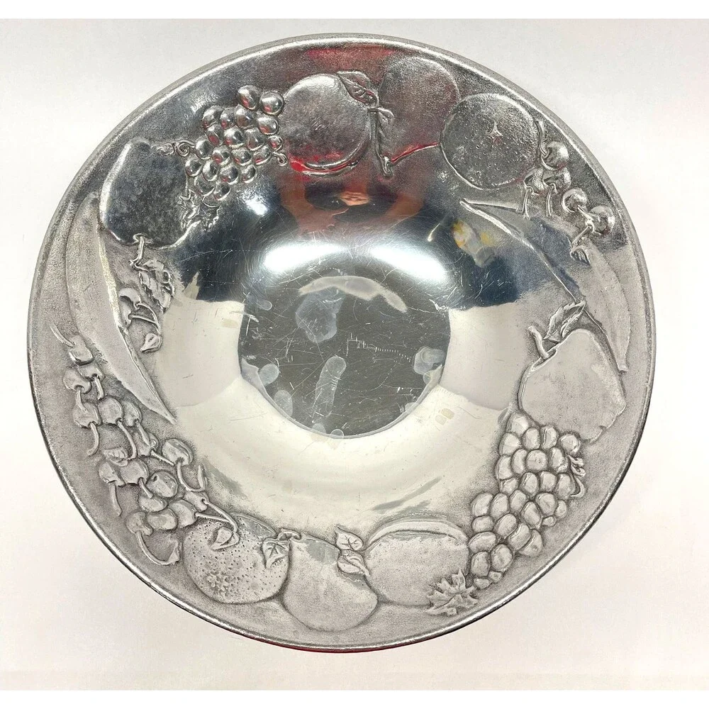Vintage RWP WILTON Armetale Fruit Pattern Lg Silver Serving/Salad Bowl 12.5